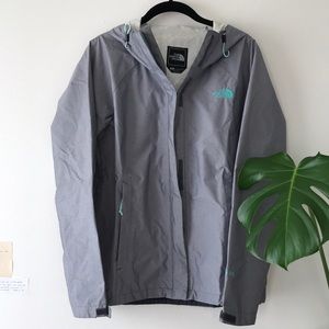 The North Face Hyvent 2.5L lightweight jacket